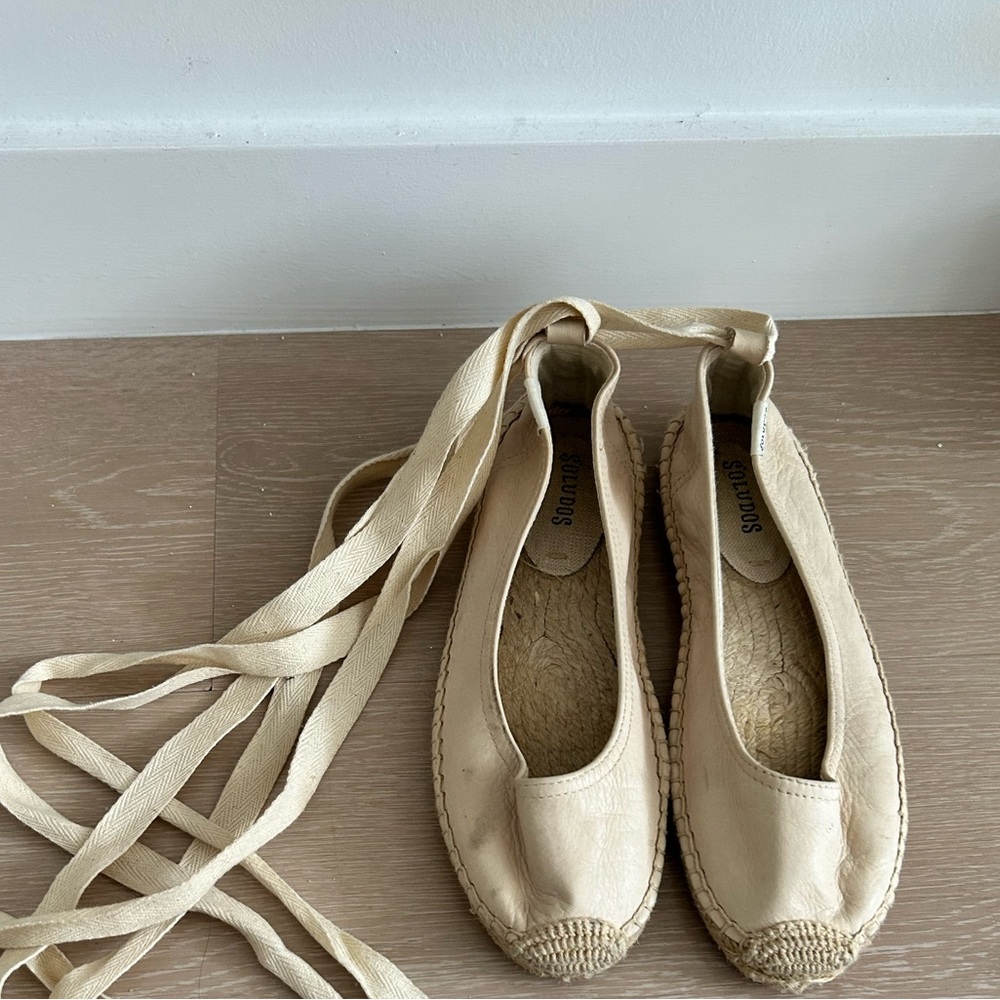 Castaner Ballet Flats – Elegance Inspired by Dance